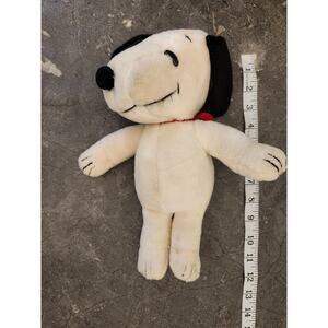 Vintage Snoopy Peanuts‎ Plush Smiling Stuffed Animal Dog Cartoon Collect Toy 12"
